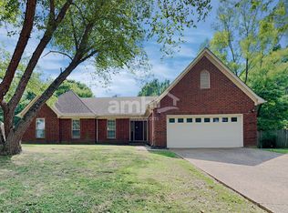 6625 Laurel Valley Dr, Memphis, TN 38135