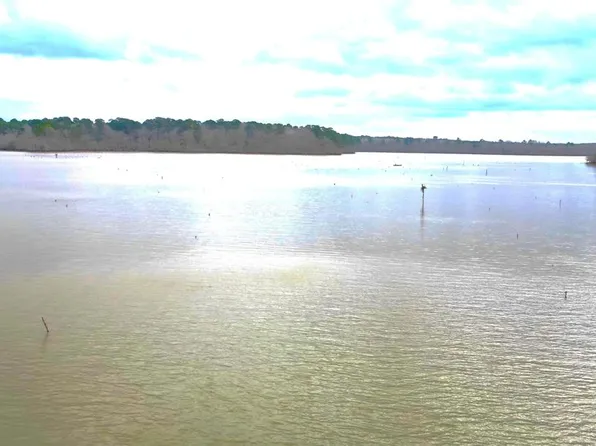 999 Davidson Rd, Hemphill, TX 75948