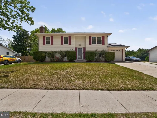 1404 Robert Lewis Ave, Upper Marlboro, MD 20774