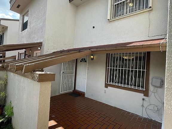 2nd image of 208 NW 71st Ave #208