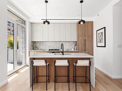 462 Saint Marks Ave #302, Brooklyn, NY, 11238