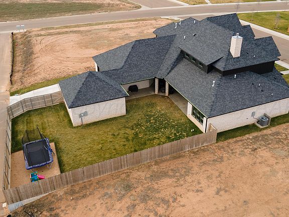 4th image of 9507 Meadow Ridge Dr