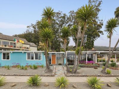 990 Avenue Alhambra, Half Moon Bay, CA, 94019