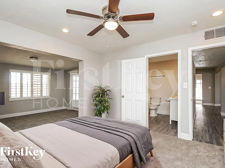7427 E McKinley St — Photo 12
