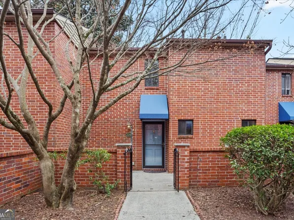 2290 Pernoshal Ct, Atlanta, GA 30338