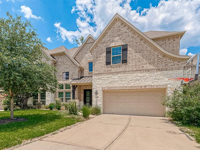 115 N Winter Sunrise Cir — Photo 2