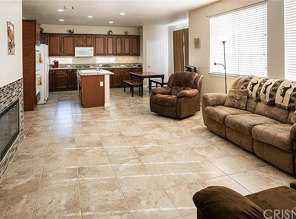 5th image of 9379 Glenaiire Ct