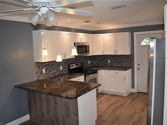 5th image of 4713 Douglas Ln Unit 8
