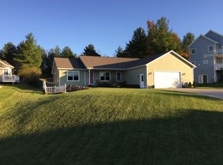 1378 Richman Ct, Traverse City, MI 49696