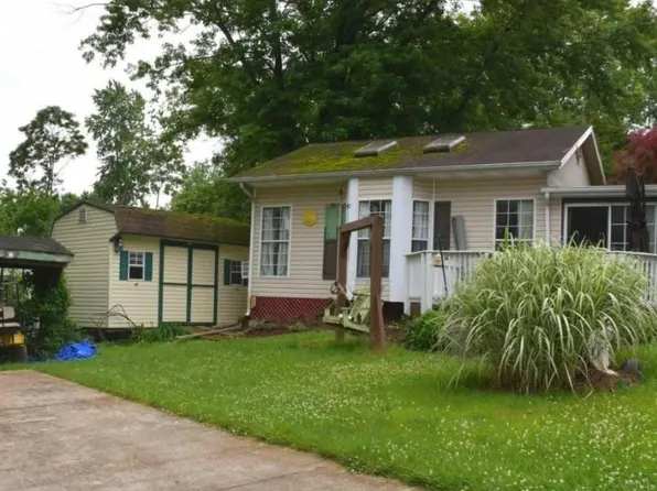 2 & 3 Poison Oak Rd, Falling Waters, WV 25419