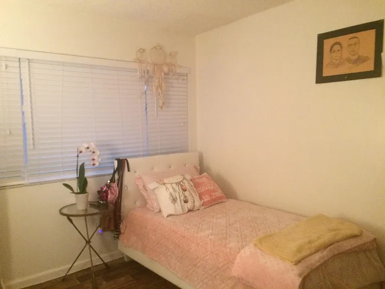 375 N Melrose Dr N #C — Photo 18