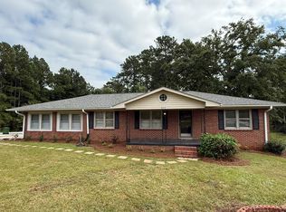 203 5th Ave, Mc Cormick, SC 29835