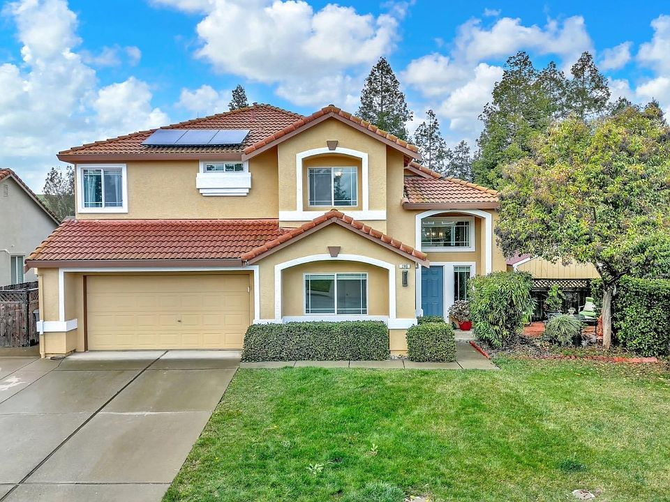 1st image of 280 Bantry Drive
