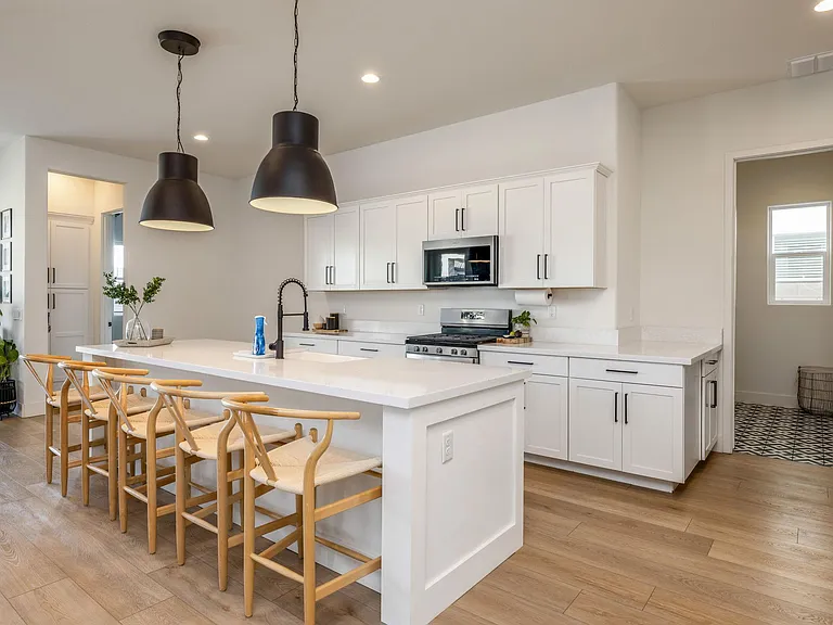 10209 E Thistle Ave — Photo 9