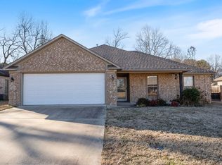 32 Weatherwood Dr, Greenbrier, AR 72058