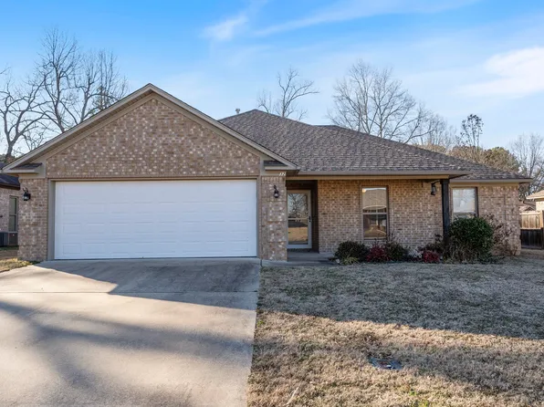32 Weatherwood Dr, Greenbrier, AR 72058