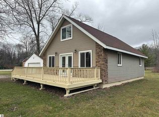 2222 Pine River Rd, Standish, MI 48658