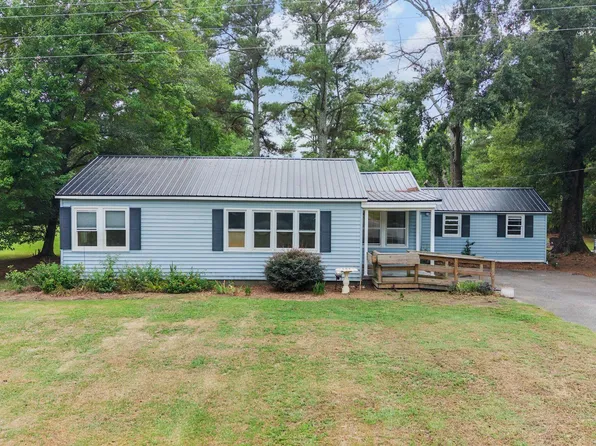 2426 Sarecta Road, Pink Hill, NC 28572
