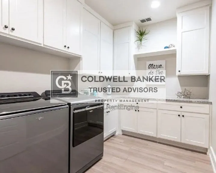 1004 N Fulton Ave — Photo 12
