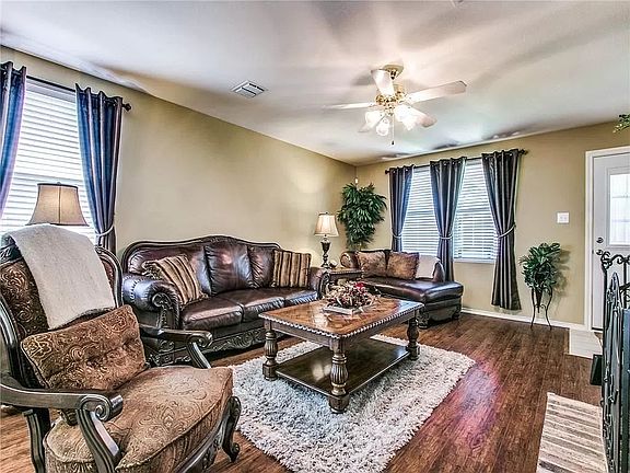 5th image of 12949 Cowper Dr