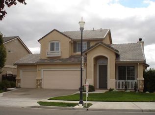 980 Country Glen Ln, Brentwood, CA