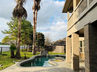 2806 Park Falls Dr, Pearland, TX 77584
