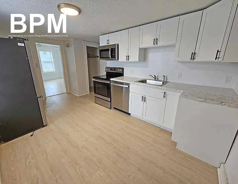 126 Felton St #2