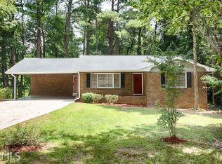 1394 Rockbridge Rd, Stone Mountain, GA 30087
