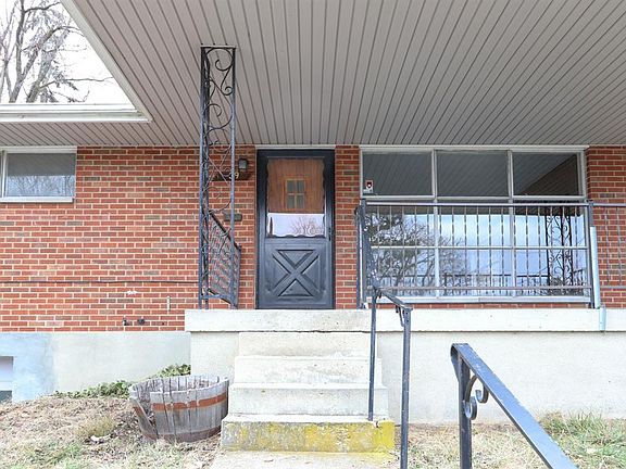 2nd image of 39 Odlin Ave
