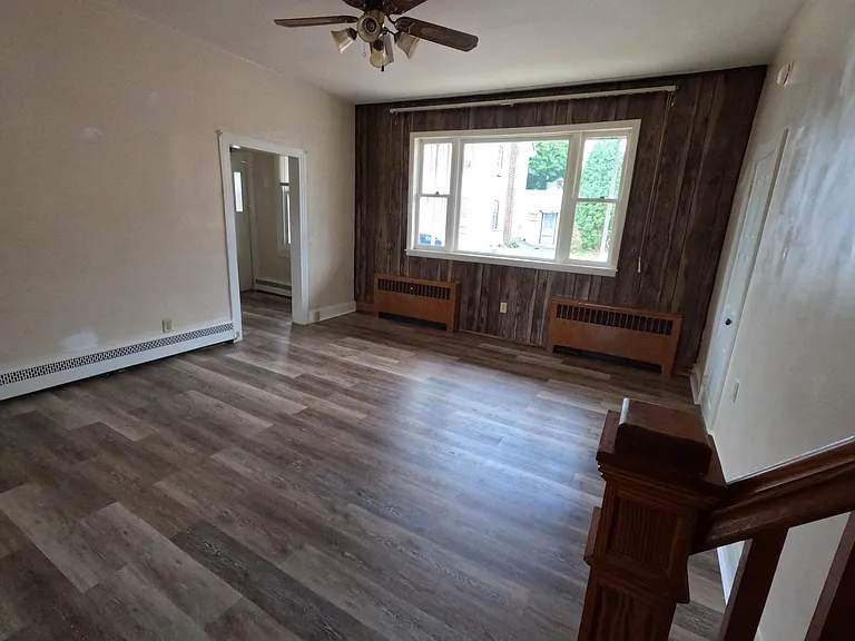 82 Main St — Photo 12