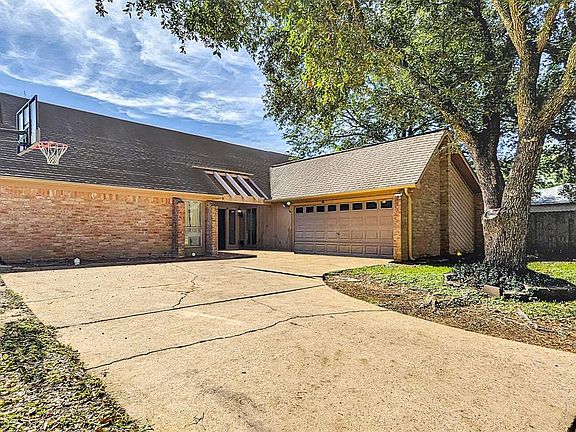 2nd image of 1075 Red Rock Canyon Drive