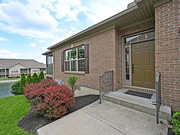 4th image of 5850 Falling Brook Dr