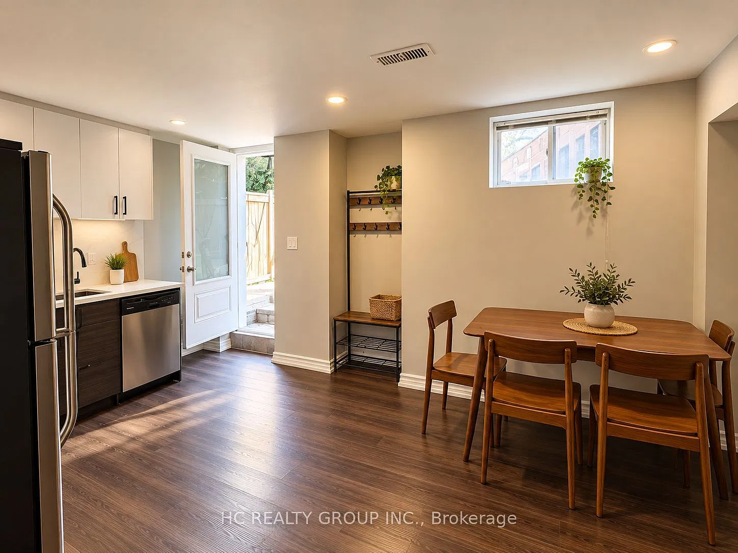 2 bed, $1,850 — Photo 4