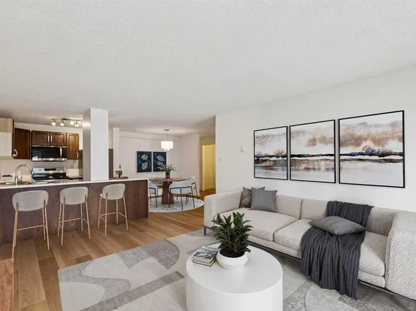 220 S 13th Ave SW #306, Calgary, AB T2R 1L6