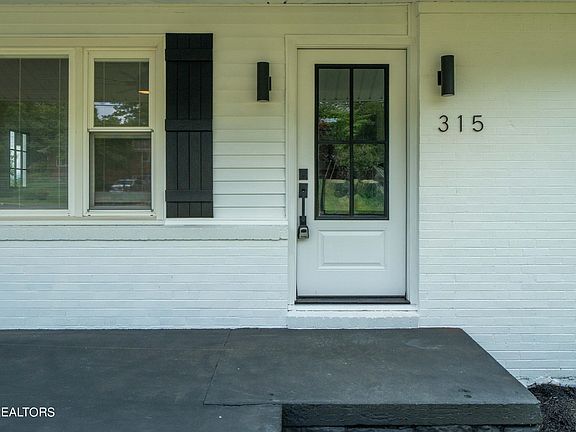 5th image of 315 Greenway Dr