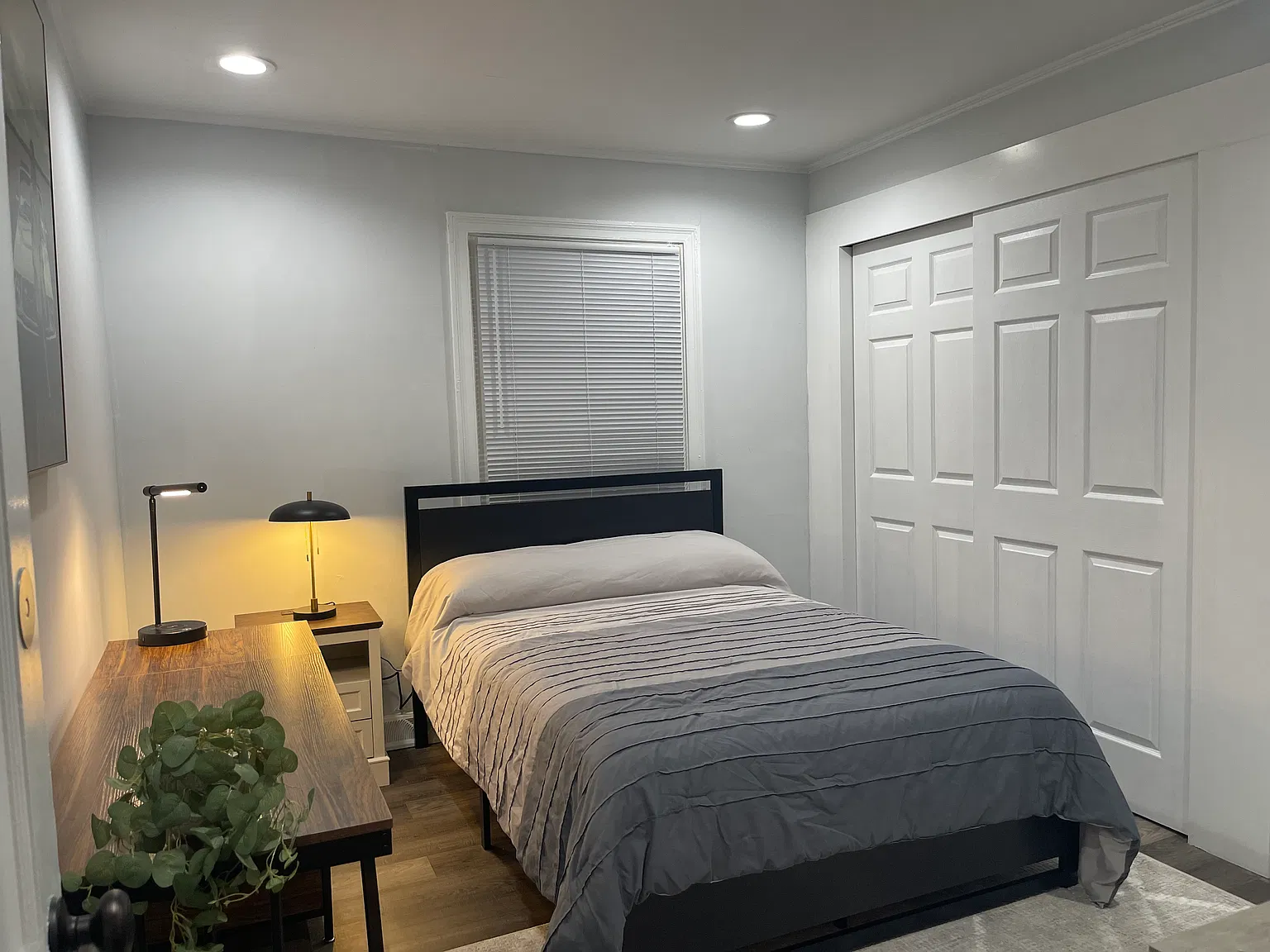 5 bed, 2748 sqft, $500 — Photo 2