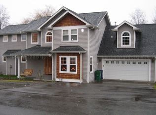 9302 126th Ave NE, Kirkland, WA 98033