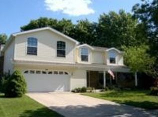 1358 Wilshire Dr, Naperville, IL