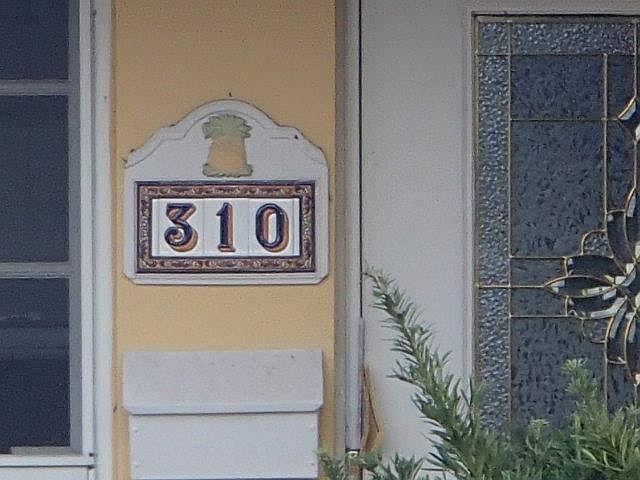 1st image of 310 NE 11th Ave