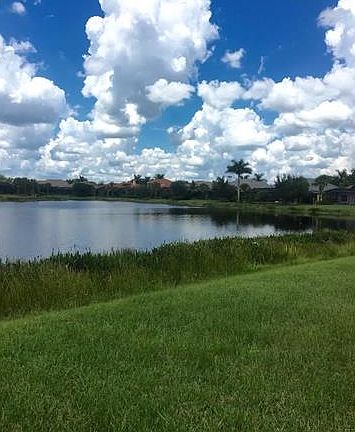 3rd image of 3711 River Point Dr