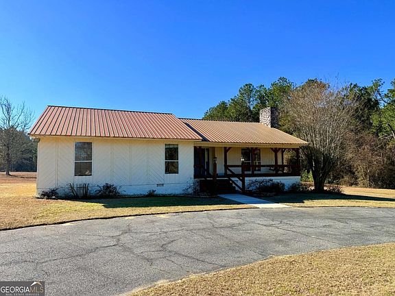 2nd image of 1504 W Golden Rd #Na