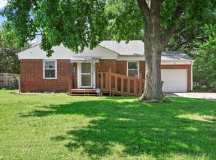 5908 E 2nd St, Tulsa, OK 74112