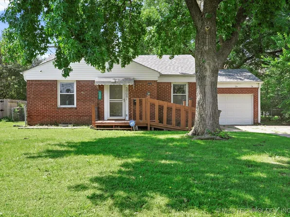 5908 E 2nd St, Tulsa, OK 74112