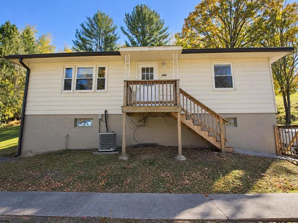 595 Owens Ave, Fairmont, WV 26554