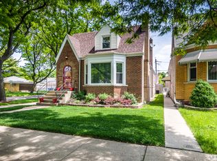 5043 N Marmora Ave, Chicago, IL 60630