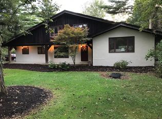 18742 Ridge Rd, North Royalton, OH 44133