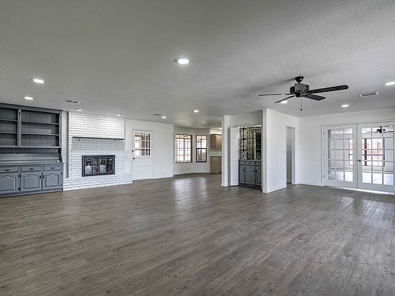4th image of 804 S 17th St