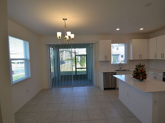 2nd image of 14504 Kite Ln