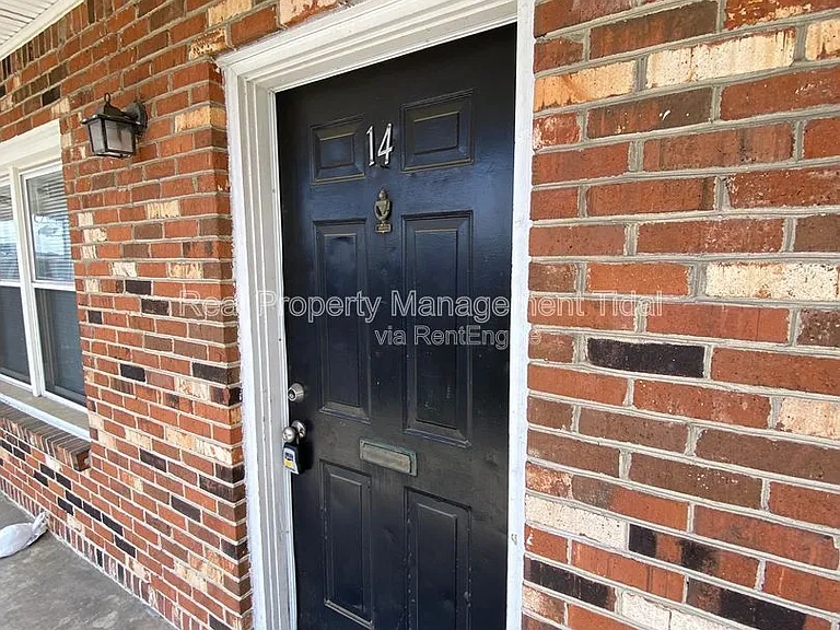 5667 Brickell Rd #14 — Photo 2
