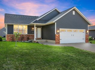 4101 M Ave NW, Cedar Rapids, IA 52405